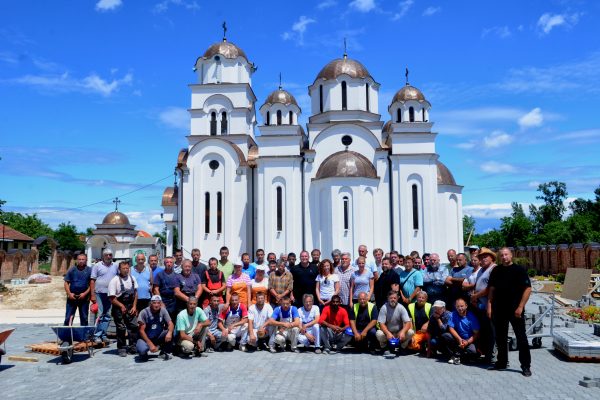 Изградња храма