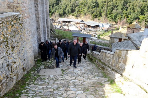 Обилазак манастира Хиландар