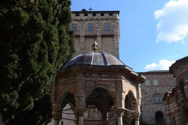 Обилазак манастира Хиландар