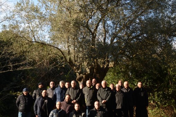 Обилазак манастира Хиландар