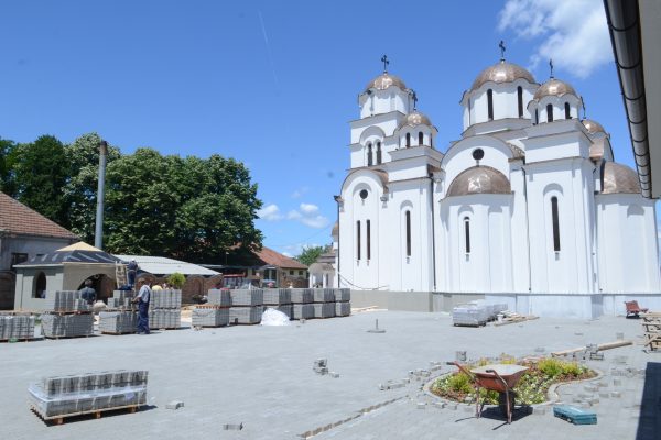 Изградња храма