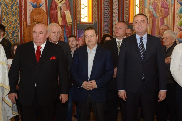 Освећење храма и додељивање ордена Светог Саве Драгану Марковићу Палми 11.06.2016