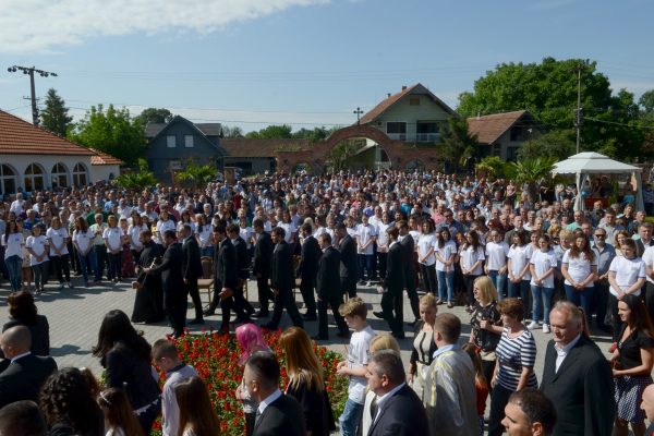 Освећење храма и додељивање ордена Светог Саве Драгану Марковићу Палми 11.06.2016