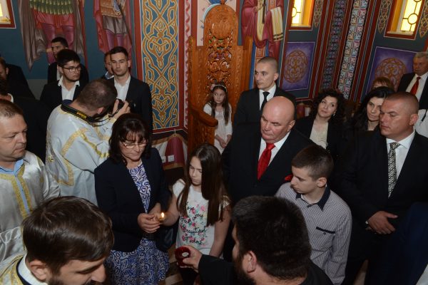 Освећење храма и додељивање ордена Светог Саве Драгану Марковићу Палми 11.06.2016