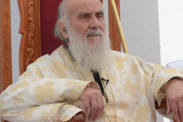 Освећење храма и додељивање ордена Светог Саве Драгану Марковићу Палми 11.06.2016