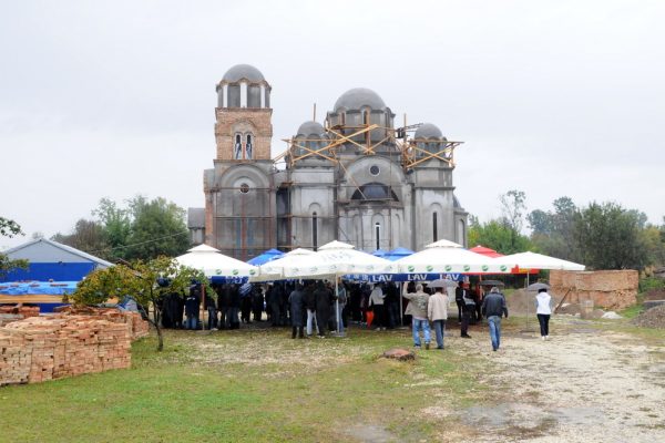 Освећење крста16.10.2014