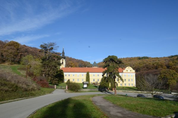 Манастир Ново Хопово