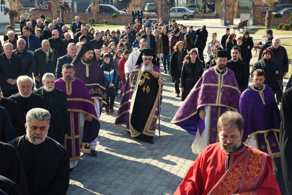 Владика шумадијски Јован у Храму СВ. Јована Крститеља служио Литургију 17.03.2017