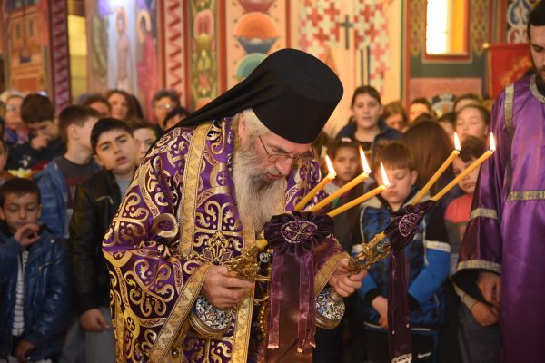 Владика шумадијски Јован у Храму СВ. Јована Крститеља служио Литургију 17.03.2017