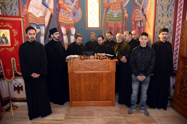 Владика шумадијски Јован у Храму СВ. Јована Крститеља служио Литургију 17.03.2017