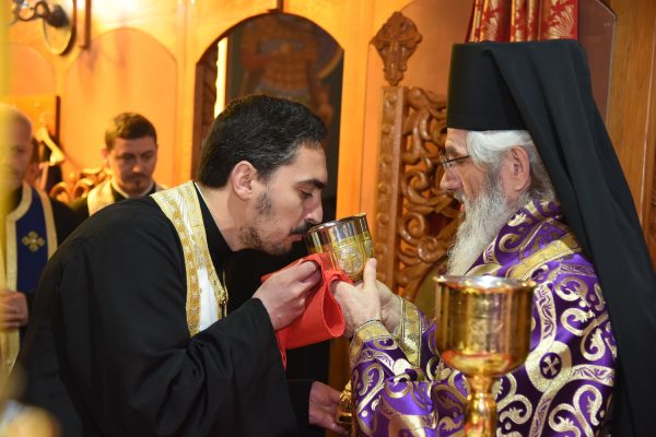 Владика шумадијски Јован у Храму СВ. Јована Крститеља служио Литургију 17.03.2017