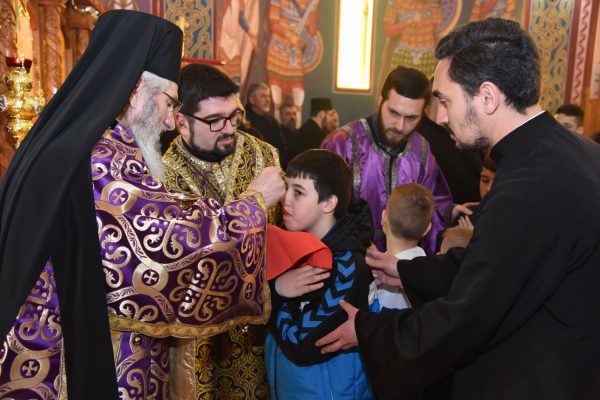 Владика шумадијски Јован у Храму СВ. Јована Крститеља служио Литургију 17.03.2017