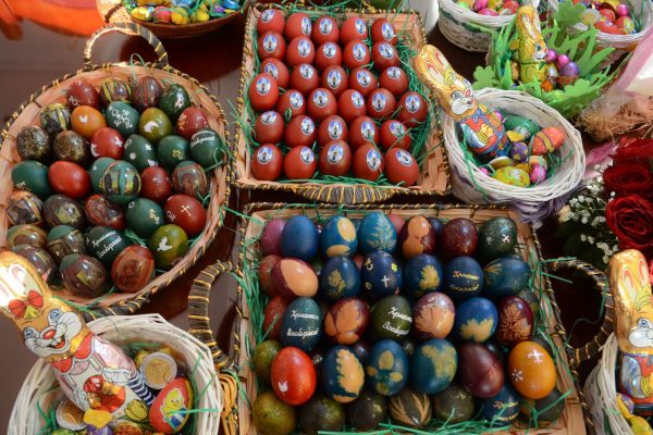 Васкрс и ускршња јаја