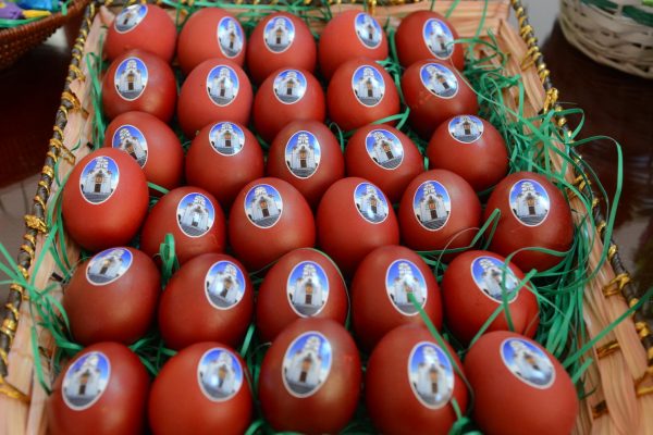 Васкрс и ускршња јаја