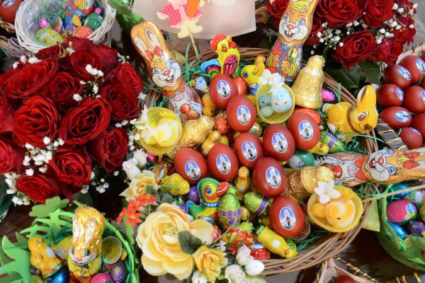 Васкрс и ускршња јаја